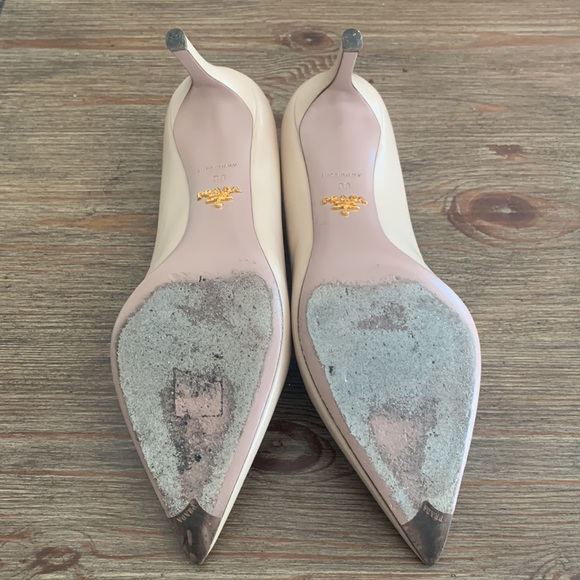 Prada nude heel size 38 - Picture 4 of 5